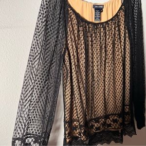 Women’s Size Medium Sheer Lace Detail Black Bñouse with nude lining